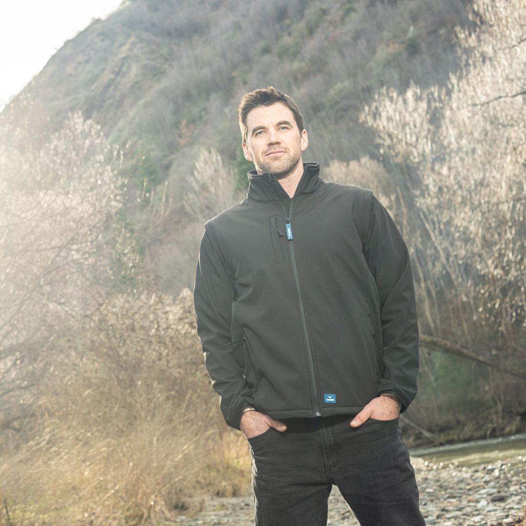 Landy Softshell Jacket with zip off sleeves